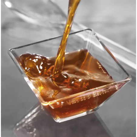 Svart vinäger kryddor och ume plommon