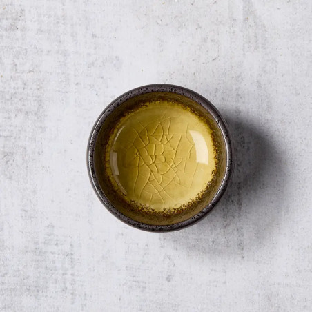 Keramický pohár a smaltované sklo 