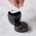 Boîte à thé matcha Natsume ø 5,4 cm, hauteur 5,4 cm, motif noir 