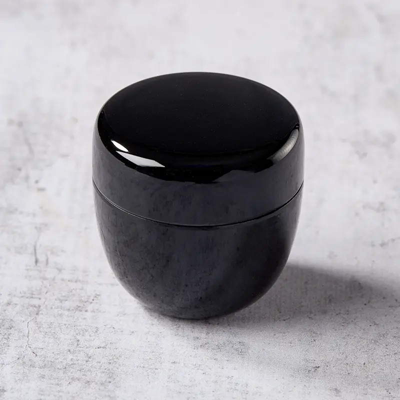 Pudełko do herbaty Matcha Natsume Ø 5,4 cm, wysokość 5,4 cm, czarny wzór 