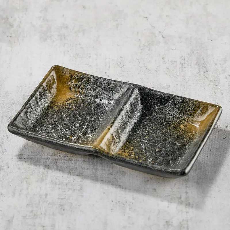 Чаша сос соя и подправки Чаша сос соя и подправки