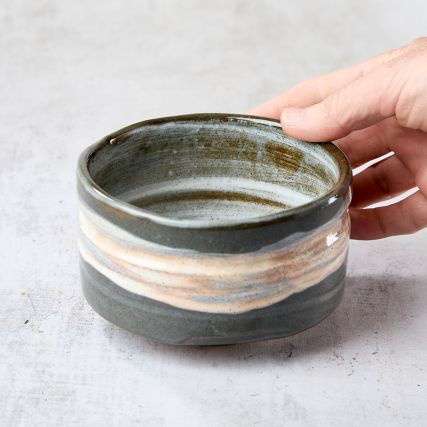 Cuenco para té matcha, diseño KUMO