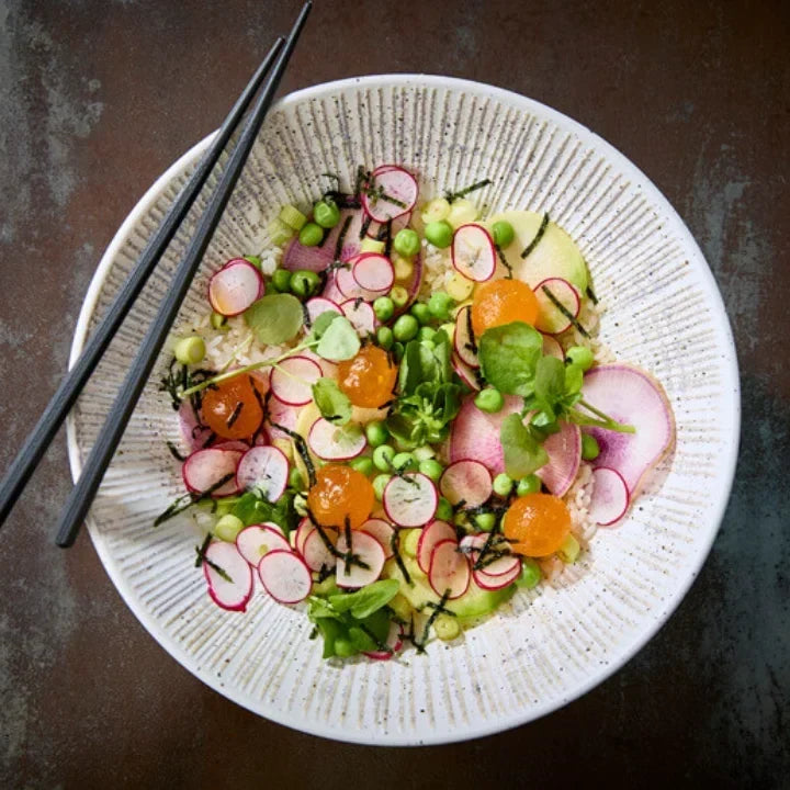 Recette salade chirashi aux oeufs miso marinade et vinaigre de riz a la fleur de cerisier sakura