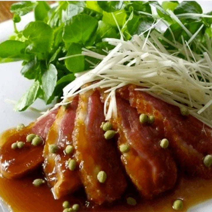 Magret de canard aux baies de sansho raisin