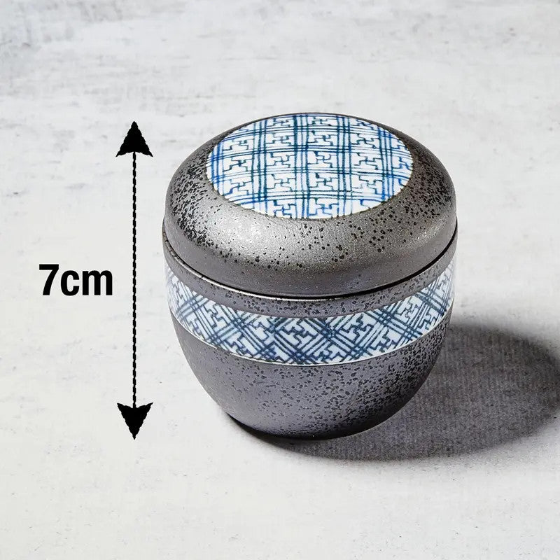 Chawan-mushi-kulho, black crystal -kuvio