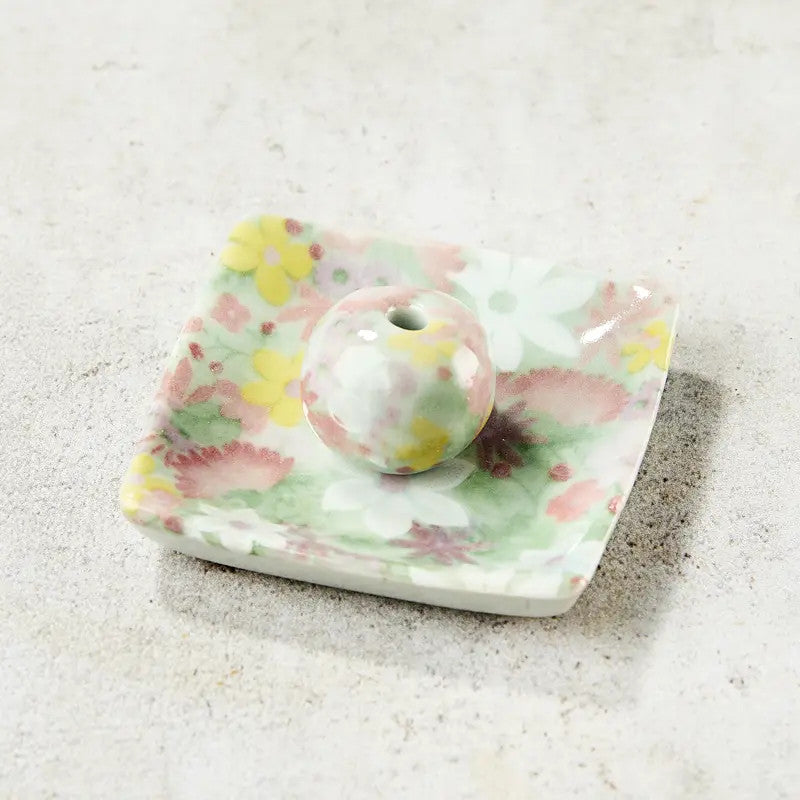Coupelle artesanal para incenso, motivo floral, 5.5×5.5