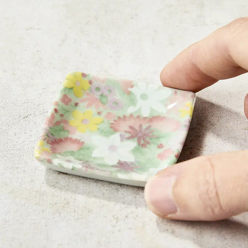 Handgefertigte Räucherschale, florales Motiv, 5.5×5.5