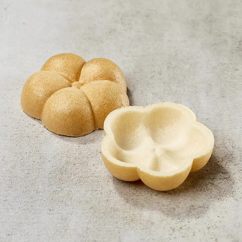Monaka forme fleur d'ume 5717,5 mm