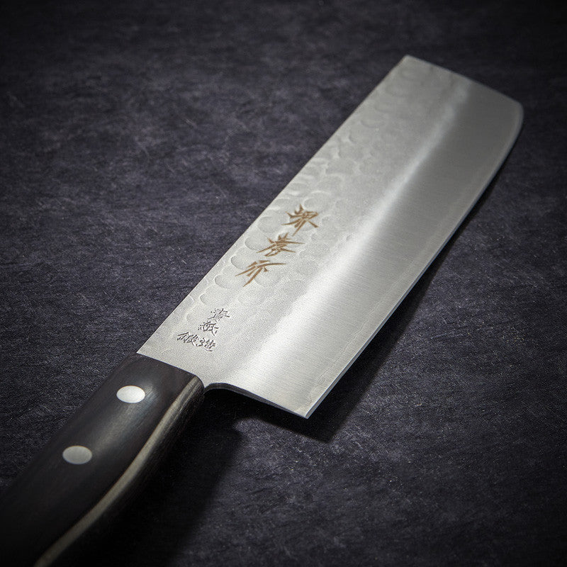 Nakiri vegetable knife, hammered blade 165 mm