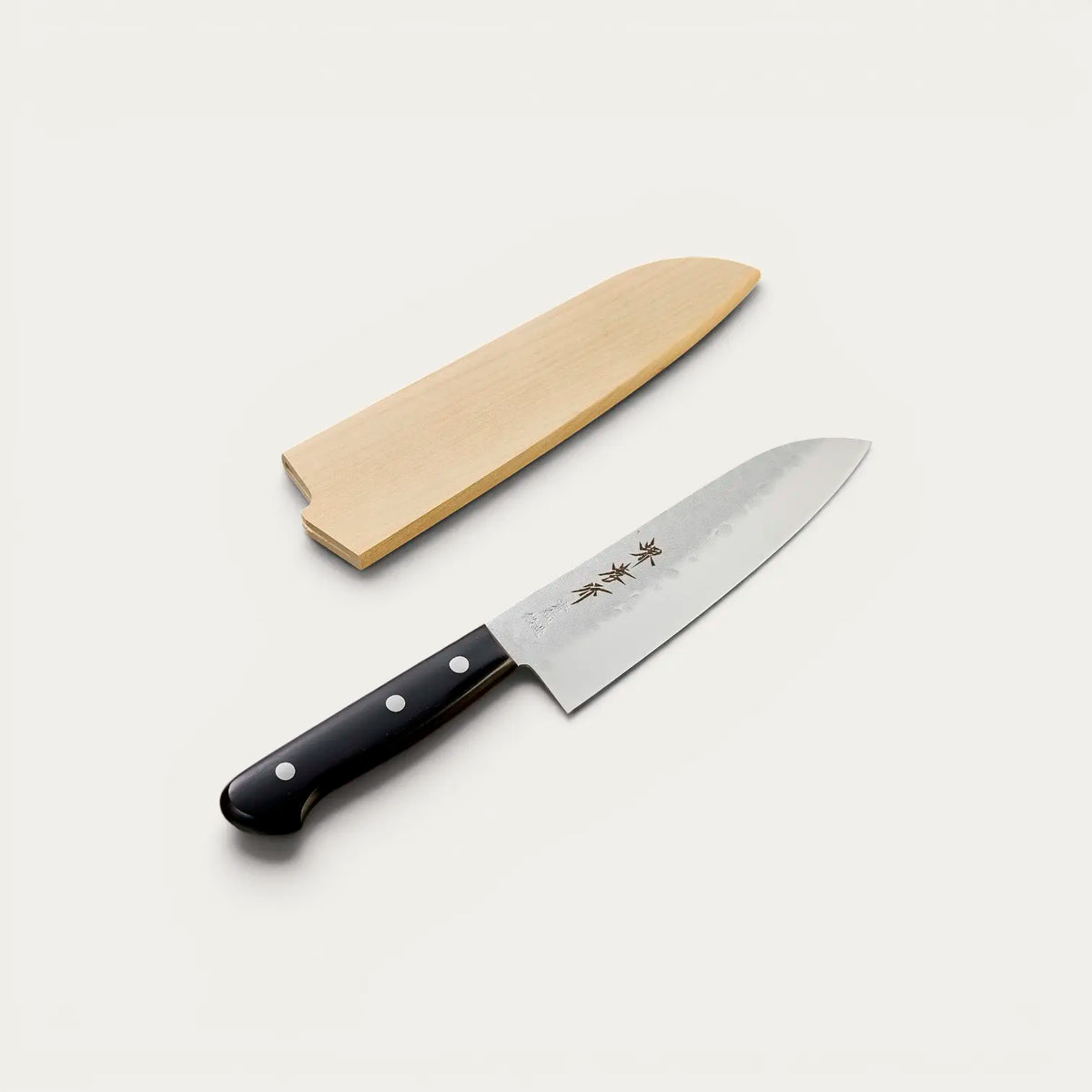 Coltello Santoku, lama martellata 165 mm