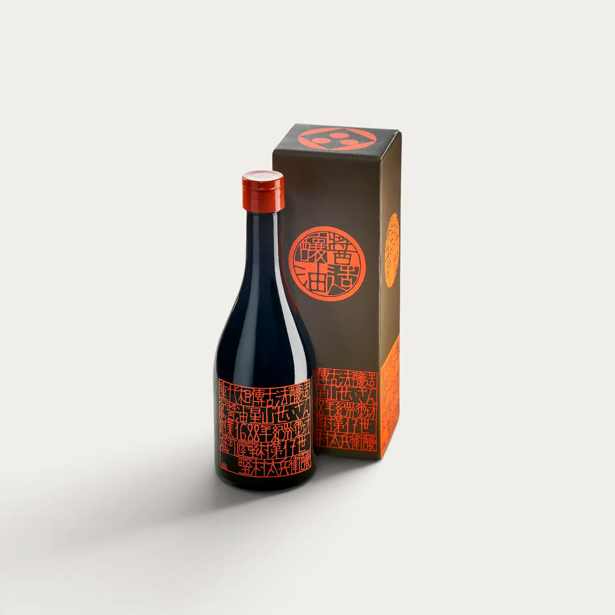 Karaf voor shoyu-sojasaus Mitsuboshi Horikawaya Nomura Premium - 550 ml
