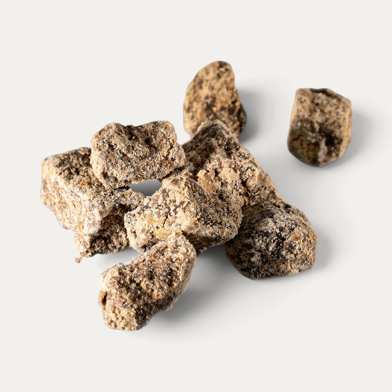 Sucre brut noir de Okinawa en morceaux - 800g