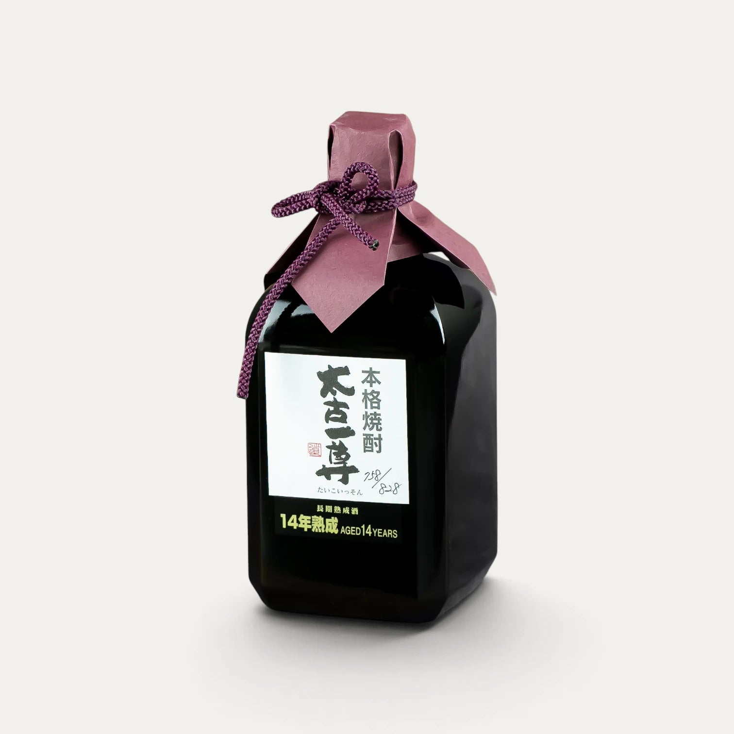 Shōchū d’orge et de riz Koshu Taikoisson 14 ans d'âge - 720ml
