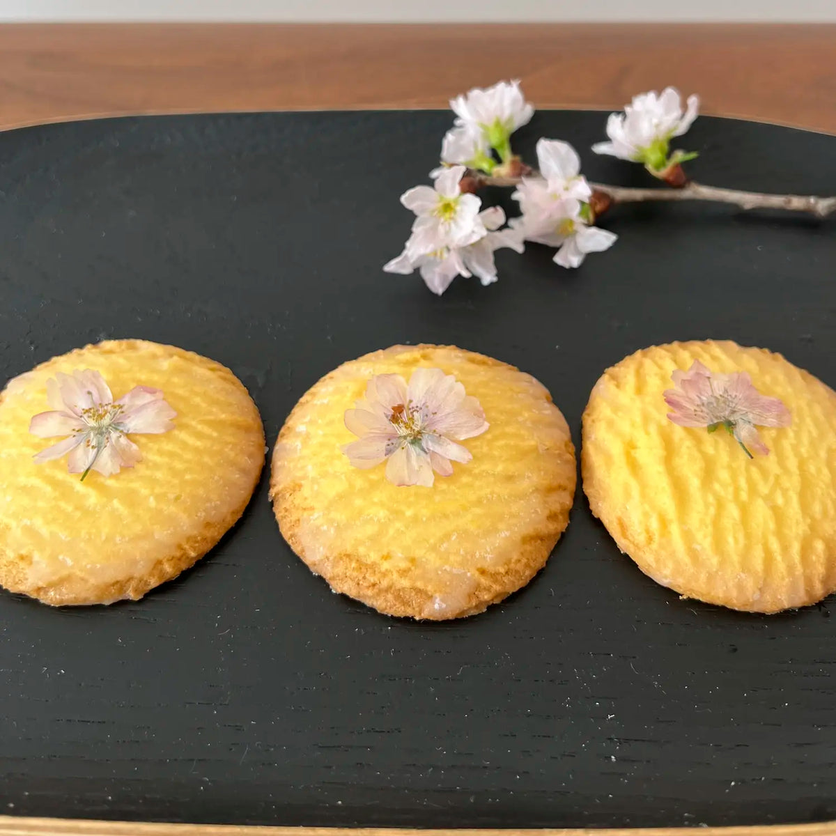 Fleurs de cerisiers sakura séchées - 50 pièces